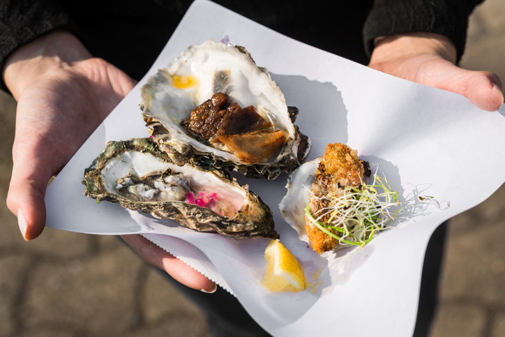 Oysters on a platter