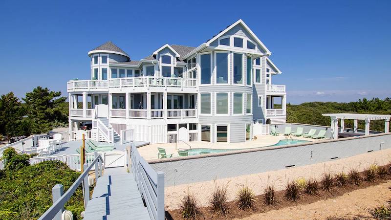 An oceanfront Outer Banks vacation home